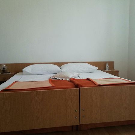 Apartments Vidovic Vodice Exterior foto