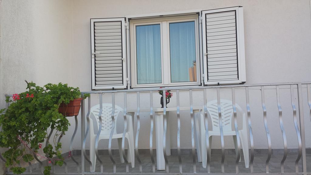 Apartments Vidovic Vodice Zimmer foto
