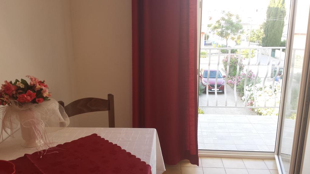Apartments Vidovic Vodice Zimmer foto