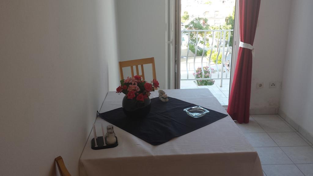 Apartments Vidovic Vodice Zimmer foto