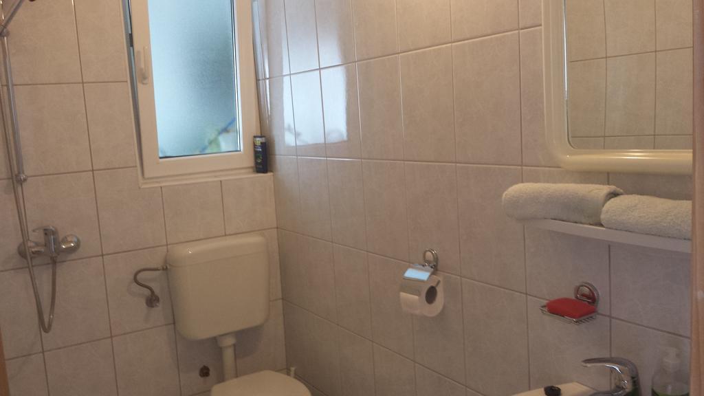 Apartments Vidovic Vodice Zimmer foto